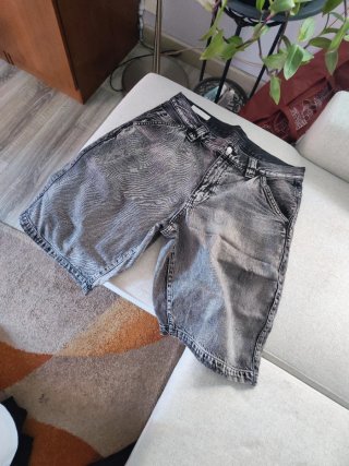 Pantalón corto Zara hombre Talla 44
