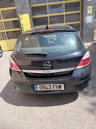 Opel Astra 2006