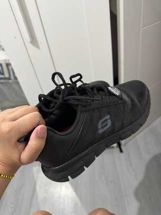 Zapatillas Skechers Sure Track Mujer