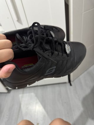 Zapatillas Skechers Sure Track Mujer