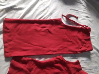Conjunto pantalón y blusa roja