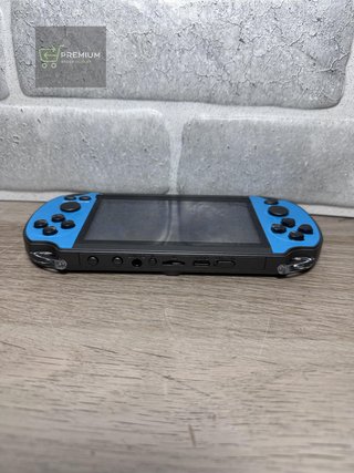 Consola de juegos portatil