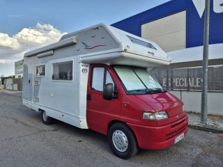 Autocaravana Elnagh Roja