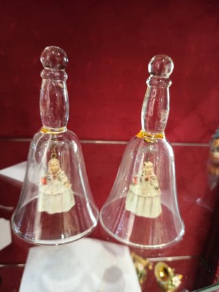 Pareja Campanitas Meninas Cristal