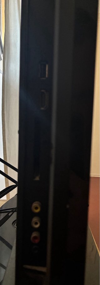 URGE TV Sony Bravia 32”
