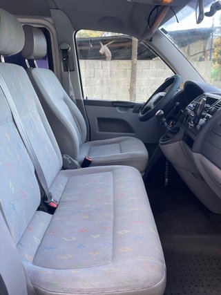 Volkswagen Transporter T5 2004