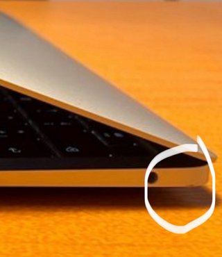 Macbook Air M1 8GB Plata + Caja + Funda protectora