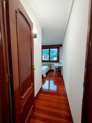 Hermosa Habitación con vista a la montaña