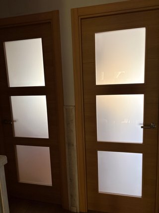 Puertas de madera con cristales