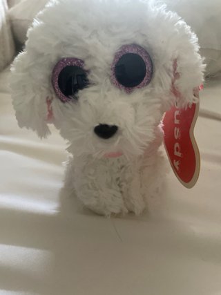 Peluche Hello Kitty Fresa y más