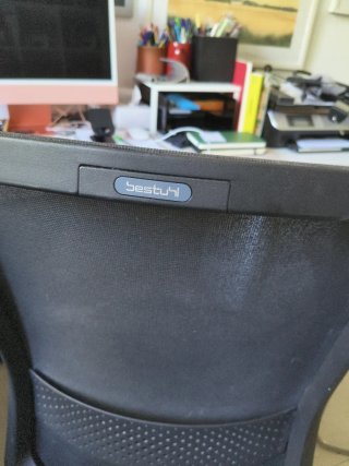 Silla de oficina ergonómica negra