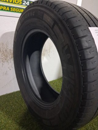 235 65 16C 115/113R MICHELIN AGILIS