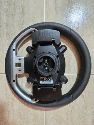 Volante Thrustmaster T-GT II Pack PS5/PS4