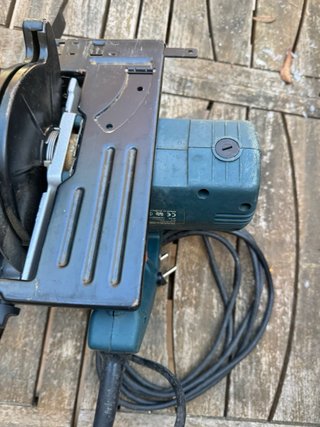 Sierra Circular Black & Decker KS846