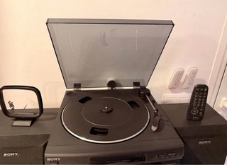 Impianto audio Sony con giradischi