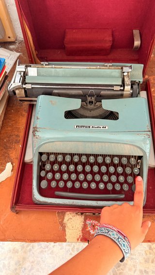 Olivetti Studio 44 con caja original