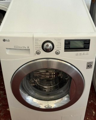 LAVADORA LG DIRECT DRIVE DE 12 KILOS
