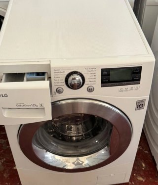 LAVADORA LG DIRECT DRIVE DE 12 KILOS