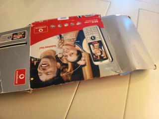 Caja Vodafone GX15 by SHARP *LEER*