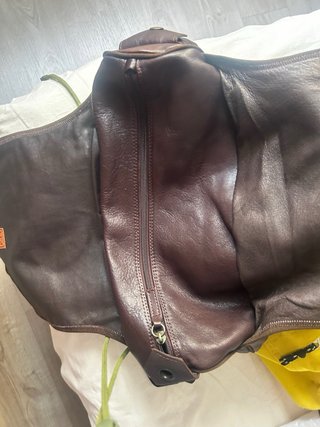 Bolso marrón diseño coche y animales