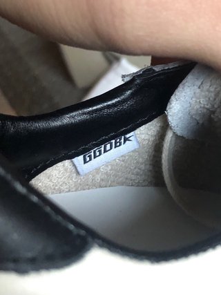 Golden Goose Sneakers Blancas y Negras 42