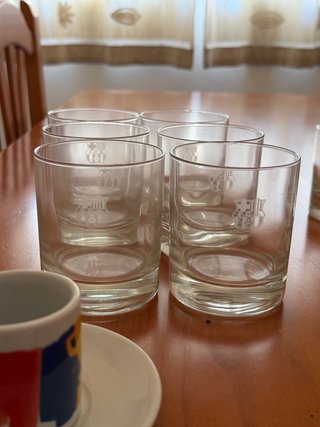 Set di stoviglie da caffè e bicchieri ufficiali del Barça