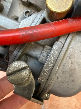Carburador Keihin FCR 4T