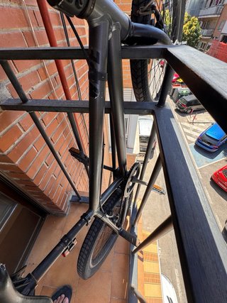 Bicicleta BMX negra