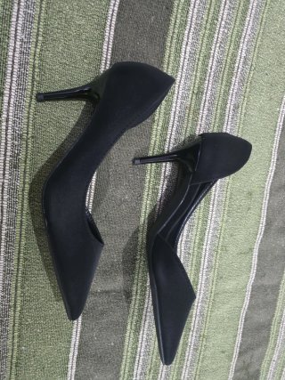 Zapatos de tacón fino Eloshman T35 negros