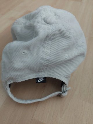 Gorra Nike Pana Blanca Negra