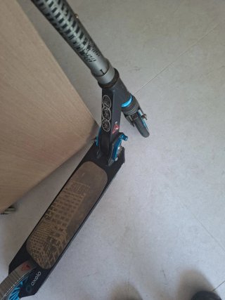 Patinete Oxelo, plegable y regulación de altura