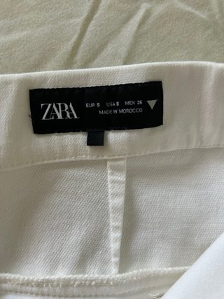 Pantalones pitillo Zara blancos