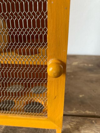 Mobiletto Vintage Porta Uova o Candele