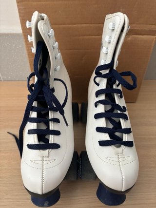 Patines 4 Ruedas California Blancos