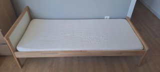 Cama infantil SNIGLAR 70x160 + mesa y sillas LÁTT