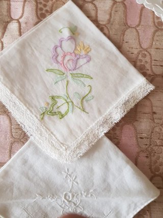 Lote de 6 pañuelos de tela bordados a mano