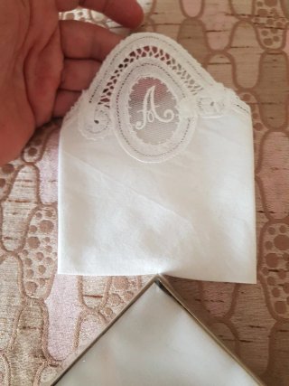 Lote de 6 pañuelos de tela bordados a mano