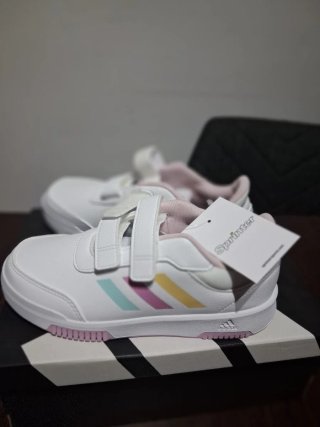 Zapatillas Adidas niña blancas y rosas