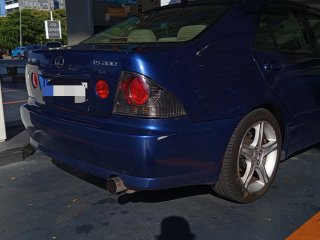 Lexus IS 2002