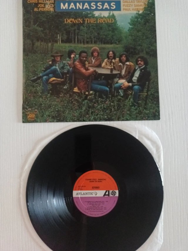 LP STEPHEN STILLS-MANASSAS
