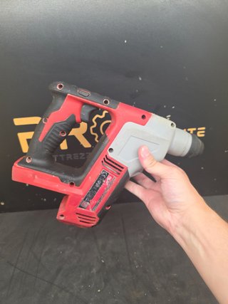 Tassellatore Milwaukee BH M18