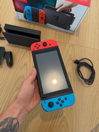 Nintendo Switch V1
