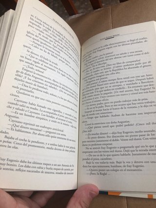 Los gozos y las sombras I , El señor llega