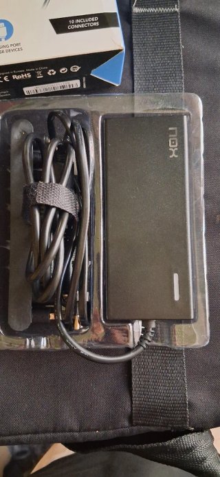 Cargador Universal Portátil NOX 90W