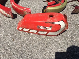 moto derbi llantas y deposito