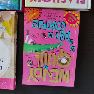 Libros varios. Infantil y juvenil.