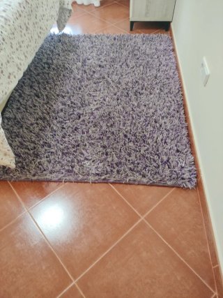 Se vende alfombra moderna
