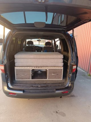 Hyundai h1