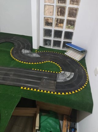 Pianoforti in miniatura per ninco a larghezza ridotta