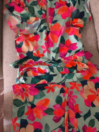 Mono de vestir estampado floral